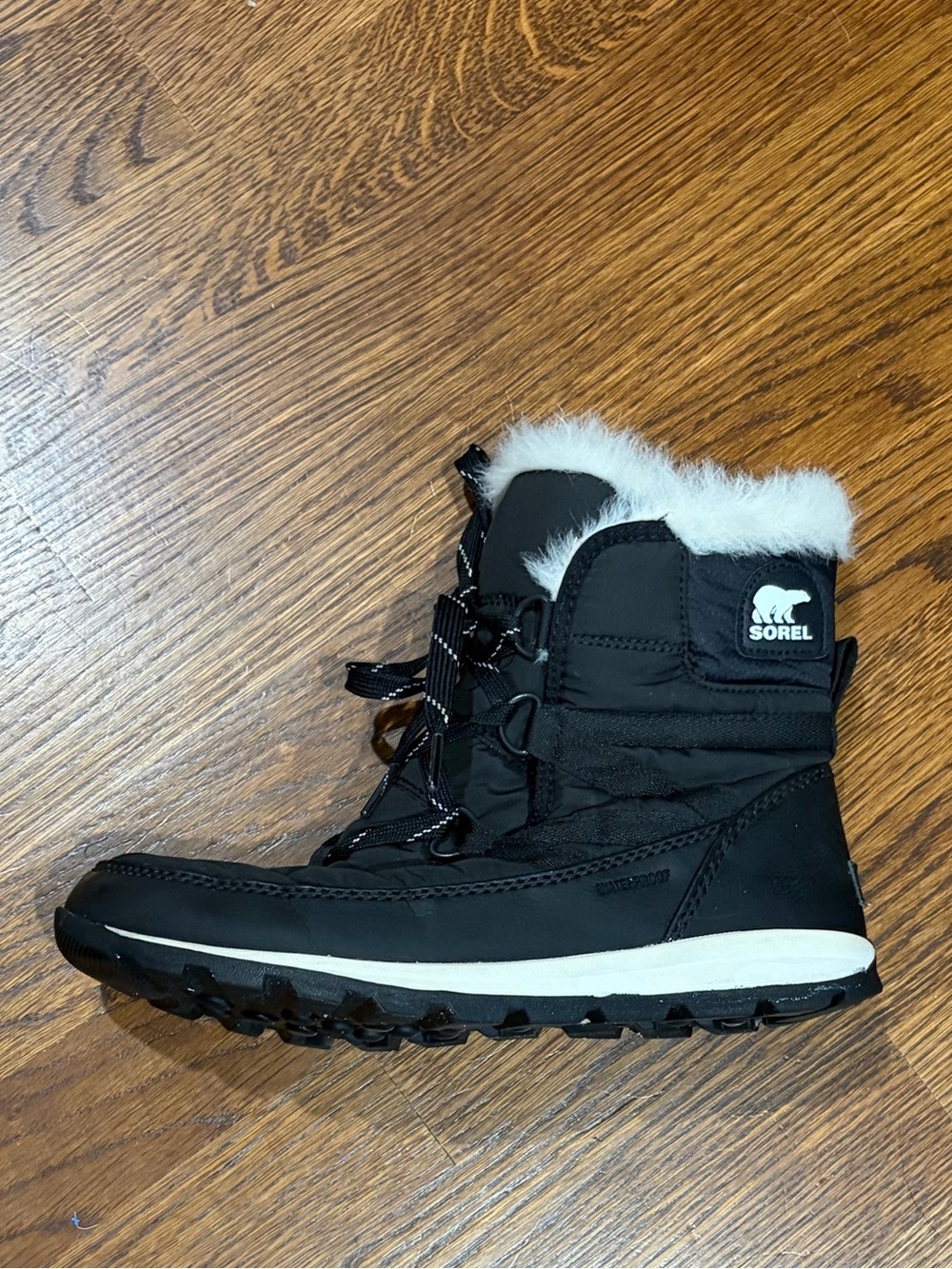 Sorel Women’s Whitney Short Lace, Faux Fur-Trim Snow Boot, 7.5
